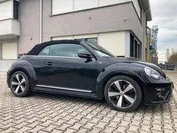 Usata 2017 VW Maggiolino R-line Cabrio | 25.000 €