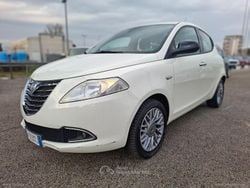Bianco Usata 2011 Lancia Ypsilon S Due volumi | 5900 € (Buon prezzo)