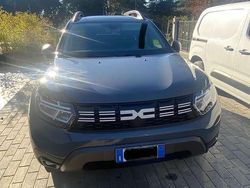 Grigio Usata 2023 Dacia Duster Journey SUV | 15.900 € (Buon prezzo)