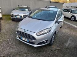 Argento Usata 2013 Ford Fiesta Titanium Tre volumi | 6500 € (Buon prezzo)