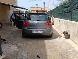 Usata 2007 VW Golf V Tre volumi | 4200 € (Buon prezzo)