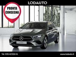Grigio Usata 2024 Mercedes A180 Advanced Tre volumi | 35.600 € (Molto cara)