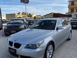 Grigio Usata 2004 BMW 530 Efficient Dynamics Tre volumi | 4999 € (Molto cara)