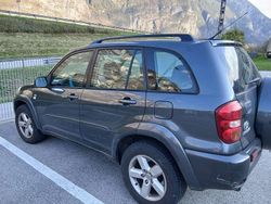 Verde Usata 2005 Toyota RAV4 | 3000 € (Super prezzo)