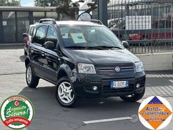 Nero Usata 2012 Fiat Panda 4x4 Climbing Due volumi | 7900 € (Molto cara)