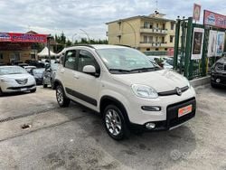 Beige Usata 2016 Fiat Panda 4x4 Due volumi | 10.500 € (Buon prezzo)