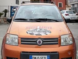 Arancione Usata 2008 Fiat Panda Climbing Due volumi | 2100 € (Ottimo prezzo)