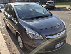 Argento Usata 2017 Opel Meriva Monovolume | 7300 € (Buon prezzo)