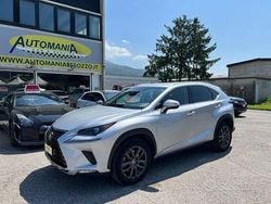 Grigio Usata 2019 Lexus NX300h Business Edition SUV | 25.300 € (Buon prezzo)