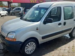 Usata 2002 Renault Kangoo Monovolume | 1000 €