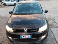 Nero Usata 2012 VW Polo Comfortline Tre volumi | 7000 € (Cara)