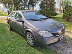 Grigio Usata 2002 Nissan Primera Visia Tre volumi | 2400 €