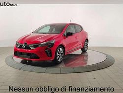 Sunrise red metallizzato Nuova 2025 Mitsubishi Colt Invite Tre volumi | 17.900 € (Buon prezzo)