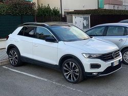 Usata 2020 VW T-Roc SUV | 23.000 € (Cara)