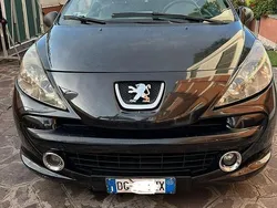 Usata 2007 Peugeot 207 CC Cabrio | 900 € (Super prezzo)