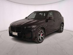 Black sapphire Usata 2024 BMW X5 M Sport SUV | 74.900 € (Ottimo prezzo)
