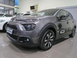 Grigio scuro met Usata 2024 Citroën C3 PureTech Tre volumi | 15.200 € (Cara)