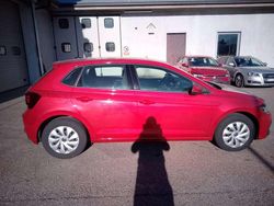 Rosso Usata 2022 VW Polo Life Tre volumi | 19.900 € (Cara)