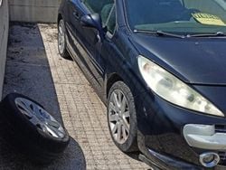 Nero Usata 2008 Peugeot 207 CC Cabrio | 2000 € (Super prezzo)