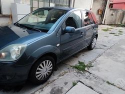 Usata 2008 Ford Fiesta Due volumi | 3500 € (Molto cara)