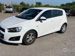 Bianco Usata 2012 Chevrolet Aveo LT Tre volumi | 4500 € (Buon prezzo)