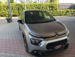 Grigio Usata 2022 Citroën C3 Shine Due volumi | 13.500 € (Buon prezzo)