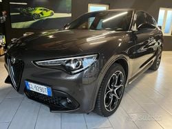 Gray Usata 2022 Alfa Romeo Stelvio Super SUV | 32.900 € (Ottimo prezzo)