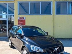 Nero Usata 2016 Volvo XC60 Momentum SUV | 13.999 € (Buon prezzo)