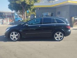 Usata 2007 Mercedes R320 Monovolume | 9900 € (Molto cara)