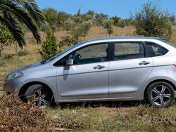 Usata 2006 Honda FR-V Monovolume | 2200 € (Super prezzo)