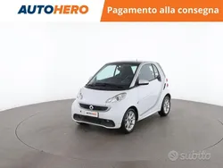 Usata 2014 Smart ForTwo Coupé Passion Due volumi | 8299 € (Buon prezzo)