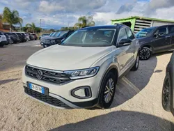 Grigio Usata 2023 VW T-Roc R-line SUV | 19.900 € (Super prezzo)