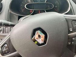 Argento Usata 2019 Renault Clio IV Zen Tre volumi | 10.500 € (Buon prezzo)