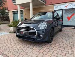 Grigio Usata 2017 Mini Cooper SD Due volumi | 19.400 € (Cara)