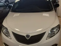 Bianco Usata 2020 Lancia Ypsilon Gold Due volumi | 9490 € (Super prezzo)