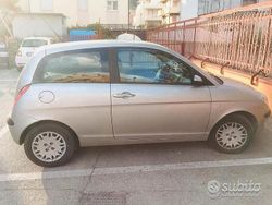 Grigio Usata 2005 Lancia Ypsilon Due volumi | 1800 € (Buon prezzo)