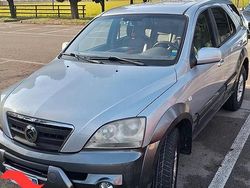 Grigio Usata 2005 Kia Sorento SUV | 2000 € (Ottimo prezzo)