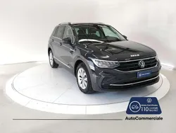 Grigio scuro Usata 2022 VW Tiguan Life SUV | 24.700 € (Buon prezzo)