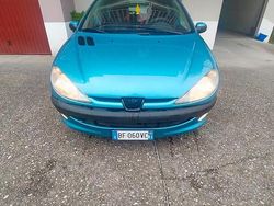 Blu Usata 1999 Peugeot 206 Monovolume | 1300 € (Ottimo prezzo)