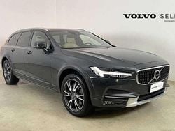 Grigio metallizzato Usata 2017 Volvo V90 CC Pro Station wagon | 29.000 € (Molto cara)