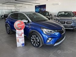 Blu Usata 2024 Renault Captur Techno SUV | 18.999 € (Buon prezzo)