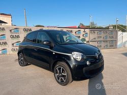 Nero Usata 2018 Renault Twingo LIMITED Due volumi | 7990 € (Buon prezzo)