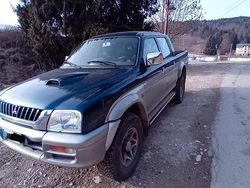 Usata 2000 Mitsubishi L200 Pick-up | 6000 €