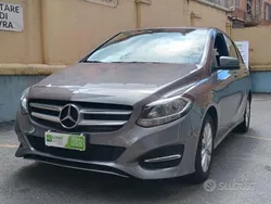 Argento Usata 2017 Mercedes B180 Executive Monovolume | 11.900 € (Buon prezzo)