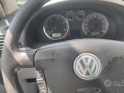 Nero Usata 2003 VW Passat Tre volumi | 2800 € (Buon prezzo)