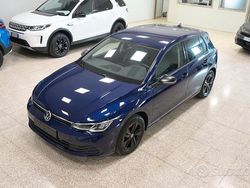Blu Usata 2020 VW Golf VII Life Tre volumi | 21.400 € (Buon prezzo)