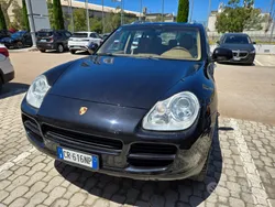 Usata 2004 Porsche Cayenne SUV | 15.000 € (Molto cara)