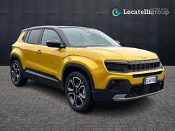 Yellow vitalic+br Usata 2024 Jeep Avenger Summit SUV | 22.500 € (Buon prezzo)