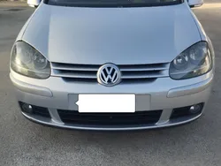 Usata 2005 VW Golf V Tre volumi | 4000 € (Molto cara)