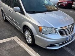 Argento Usata 2012 Lancia Voyager Gold Monovolume | 5900 € (Super prezzo)